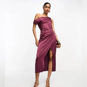 Elegant Off-Shoulder Burgundy Dress